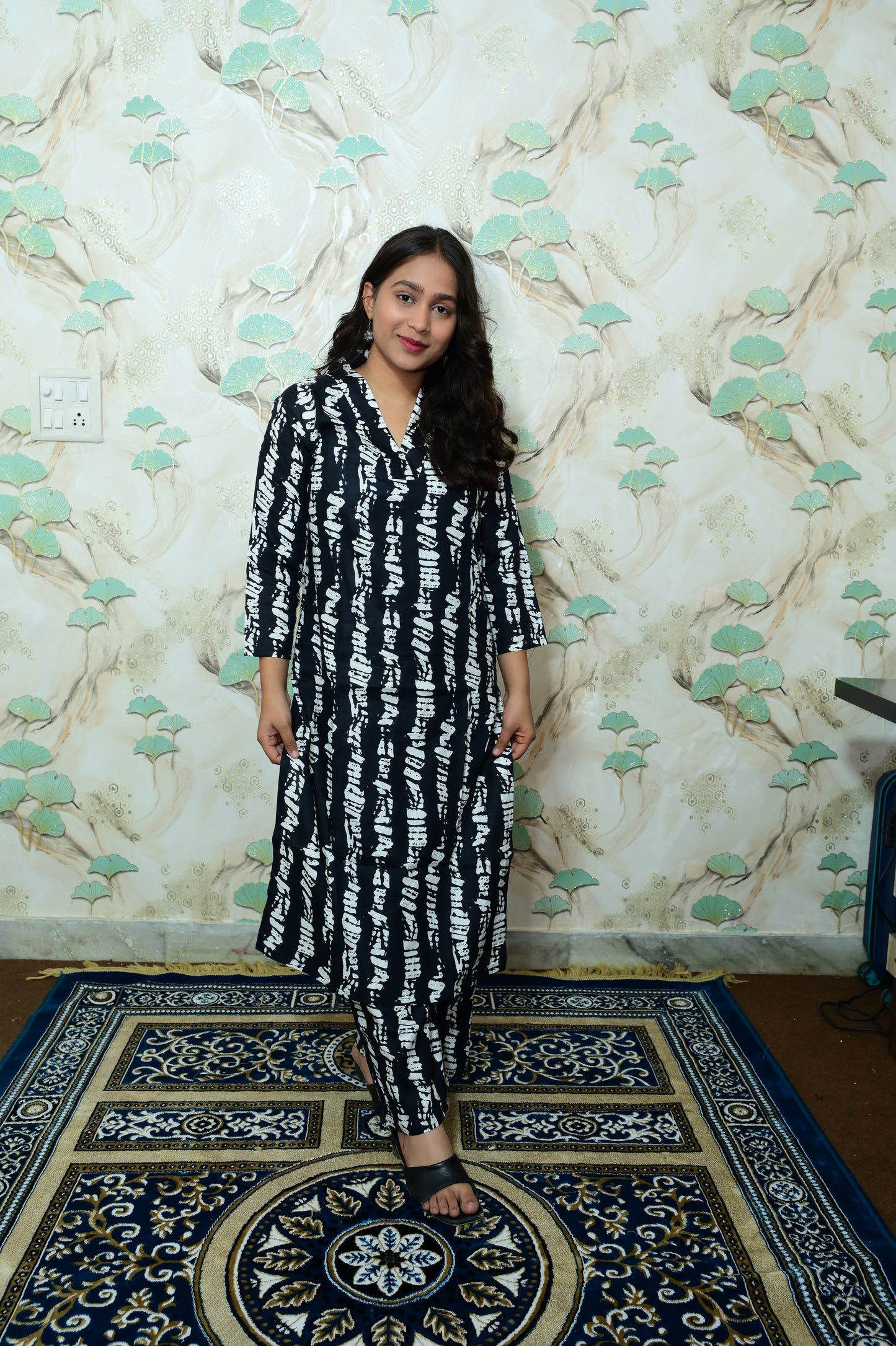 Black & White Shibori Printed Rayon Kurta Pant Set