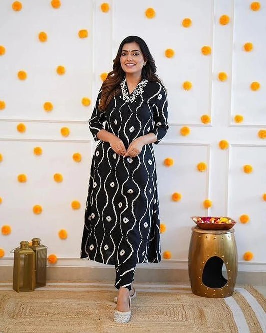 White & Black Leheriya Rayon Printed Kurta Pant Set